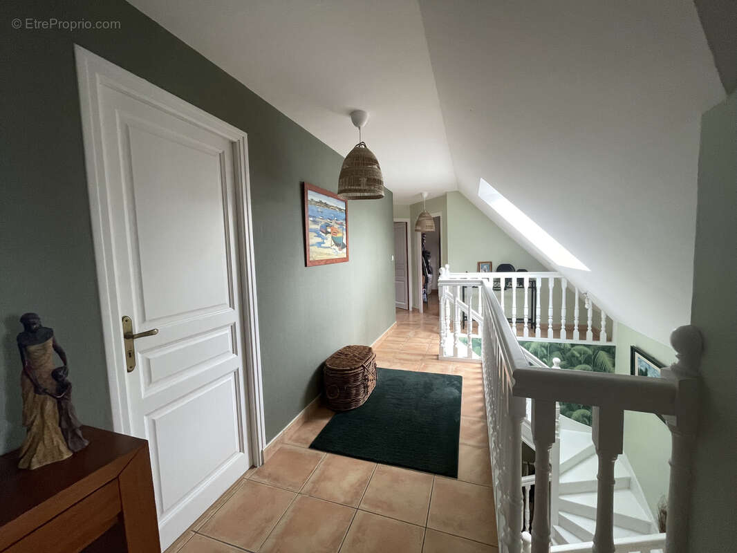 Maison à LE RELECQ-KERHUON