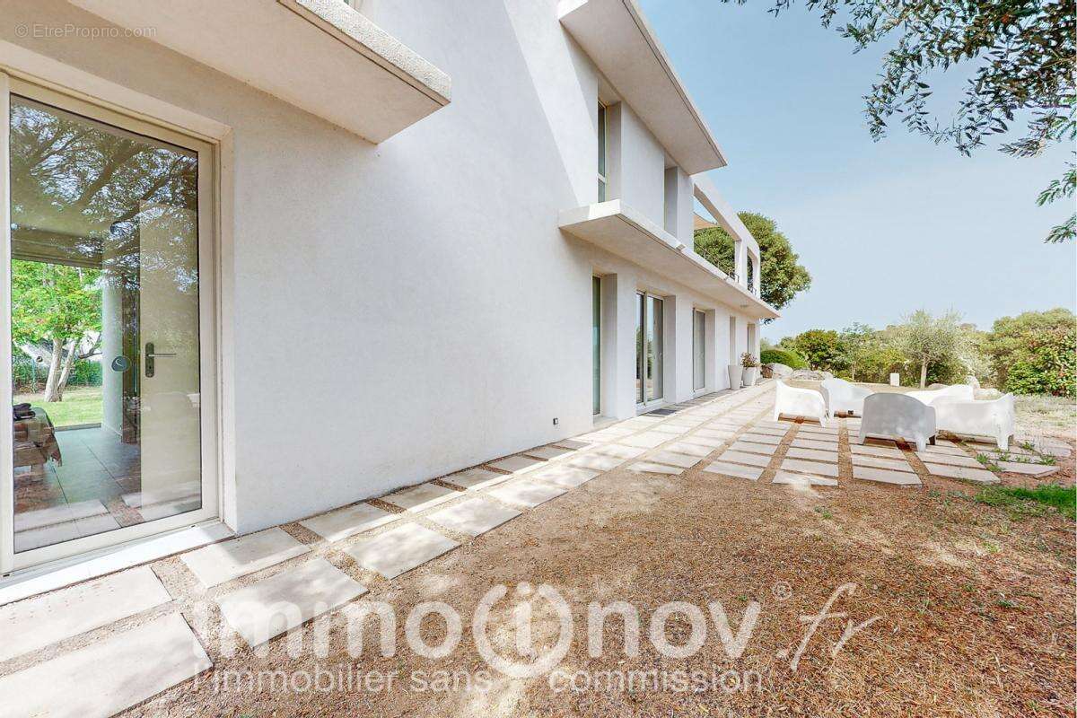 Maison à PORTO-VECCHIO