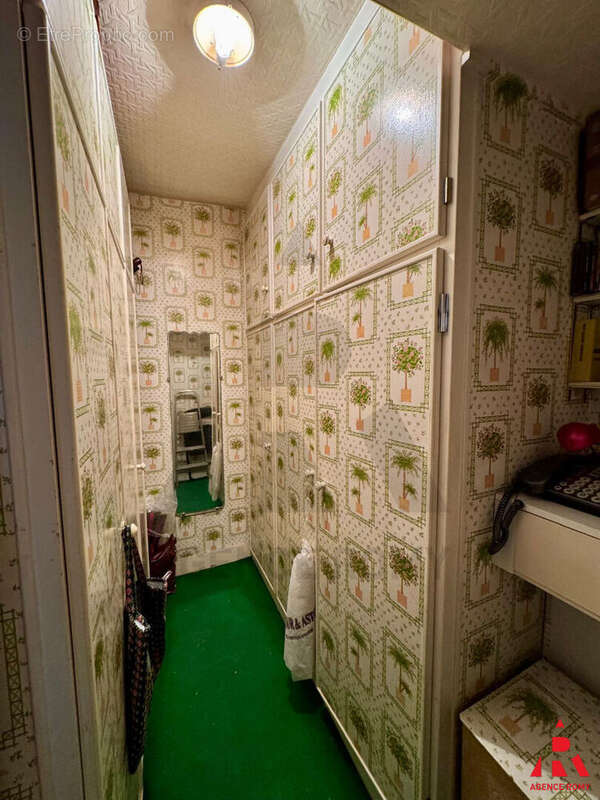 Appartement à VERSAILLES