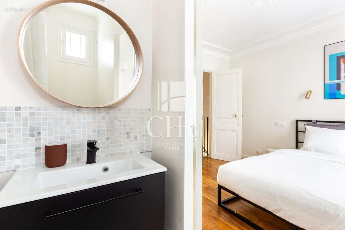 Commerce à PARIS-18E