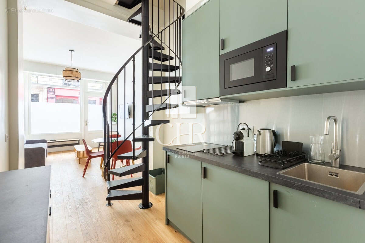 Commerce à PARIS-18E