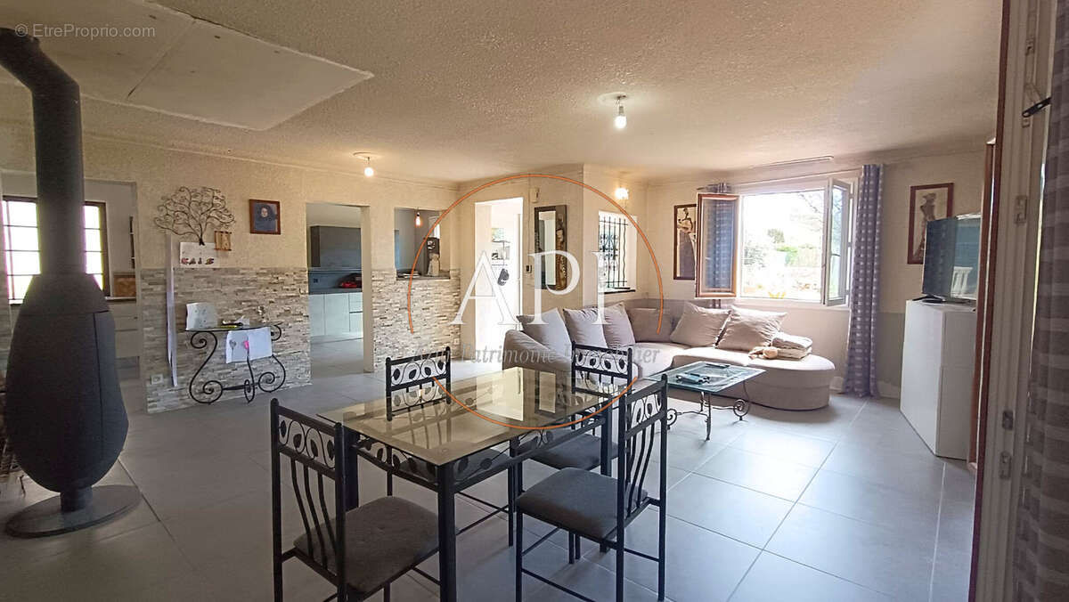 Maison à SAINT-PAUL-EN-FORET