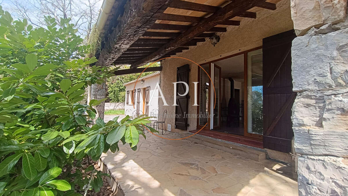 Maison à SAINT-PAUL-EN-FORET