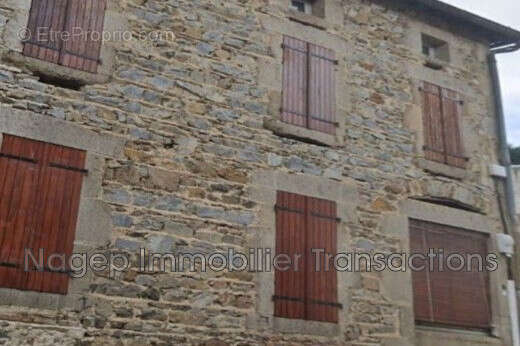 Maison à FERRIERES-SUR-SICHON