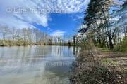 Terrain à LEZOUX