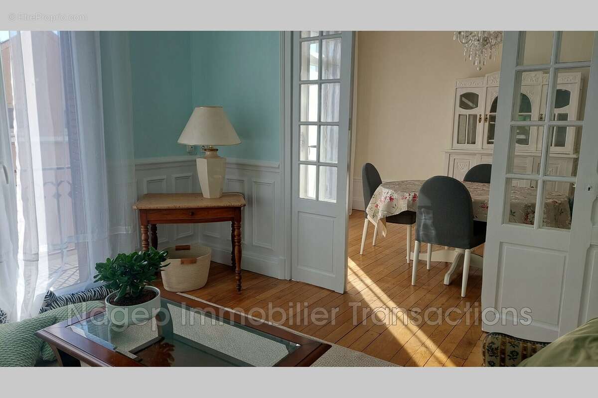 Appartement à VICHY