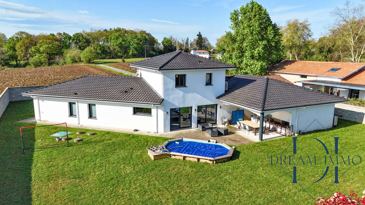 Maison à SAINT-ANDRE-DE-SEIGNANX