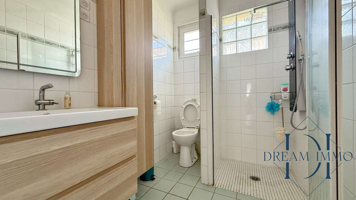 Maison à SAINT-GEOURS-DE-MAREMNE