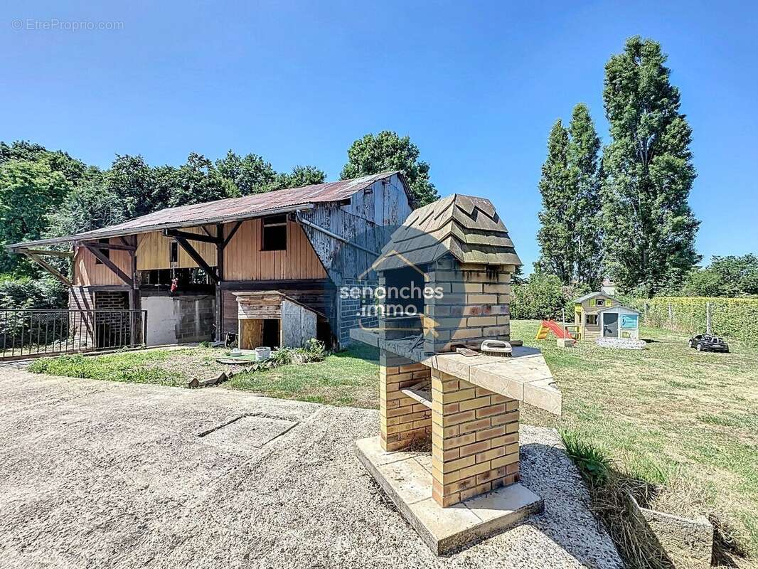 Maison à CONCHES-EN-OUCHE