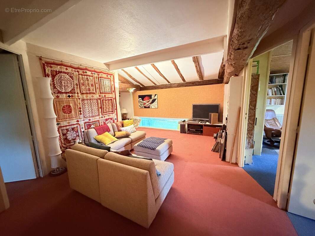 Maison à MAZEROLLES