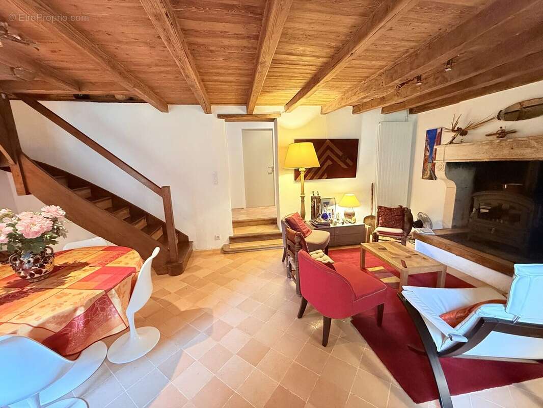 Maison à MAZEROLLES