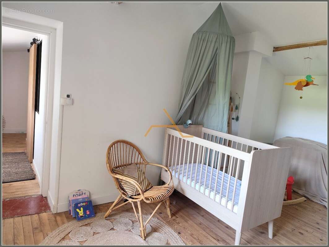 Maison à CLEON-D&#039;ANDRAN