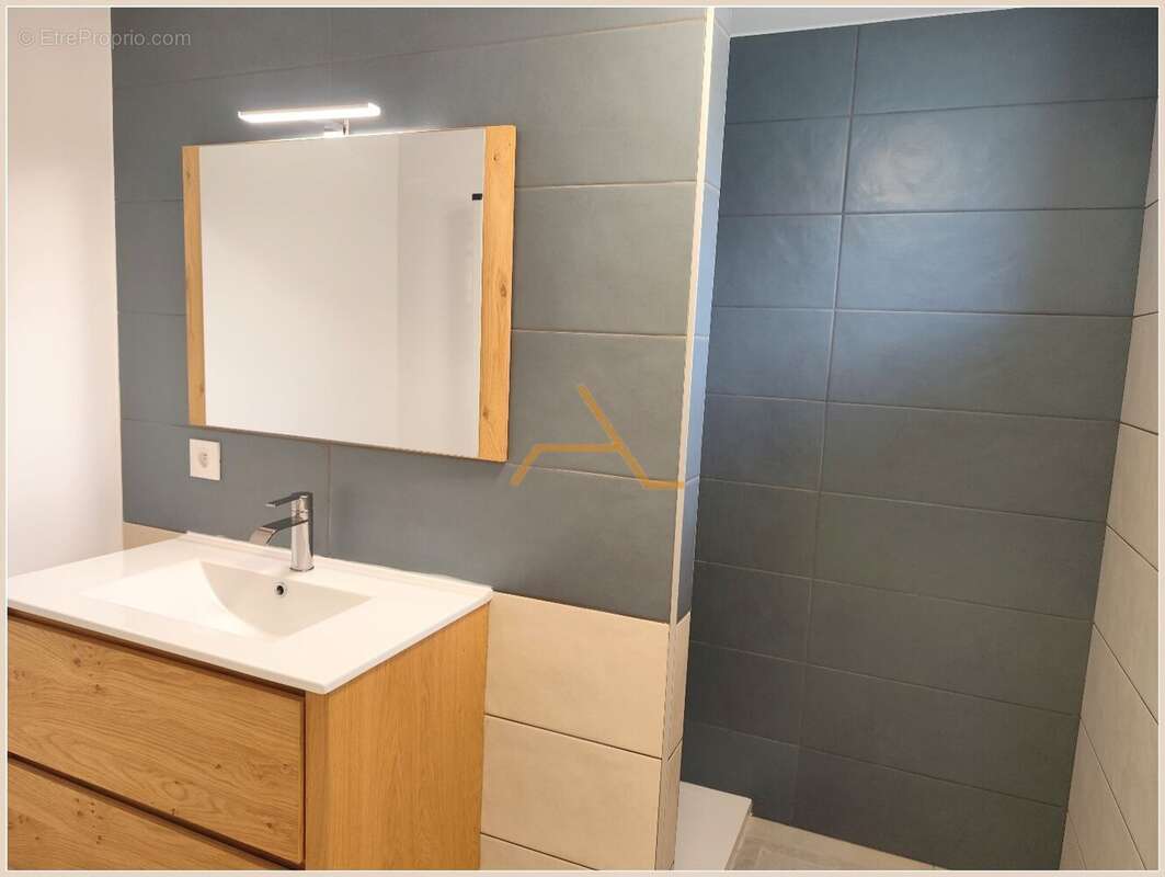 Maison à CLEON-D&#039;ANDRAN