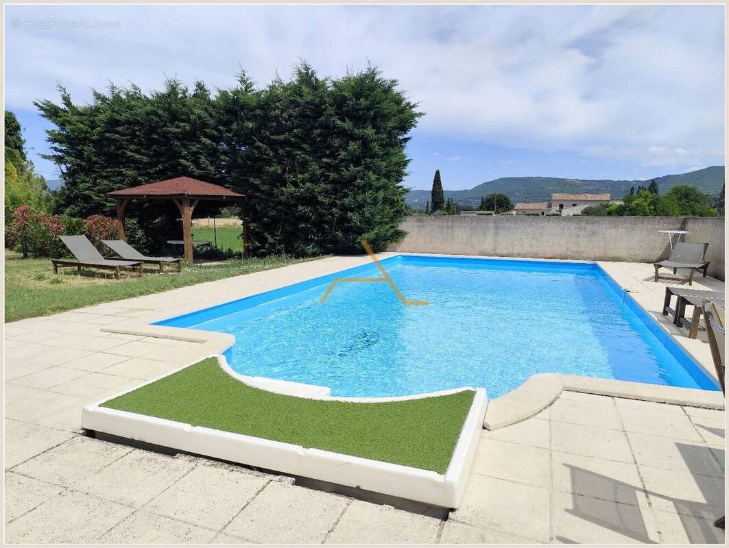 Maison à CLEON-D&#039;ANDRAN