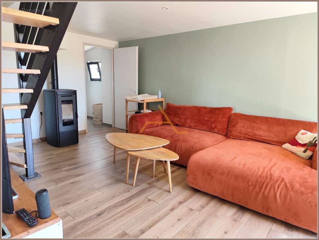 Maison à CLEON-D&#039;ANDRAN