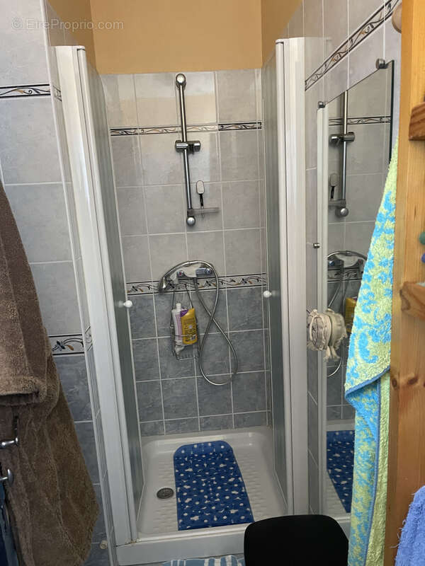 Maison à SAINT-DENIS-DES-MURS