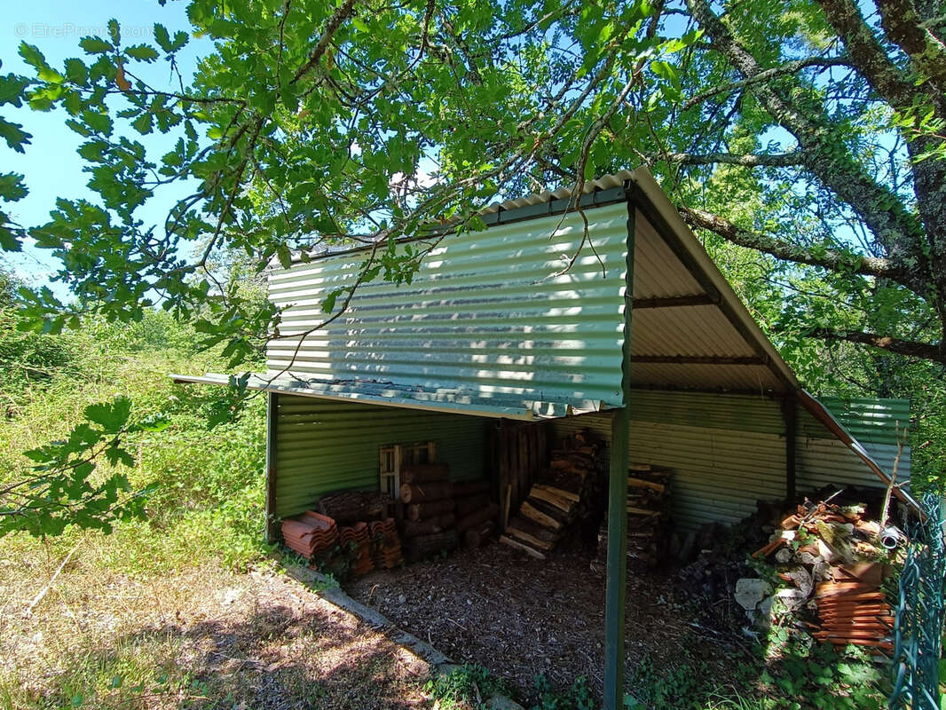 Maison à ANTONNE-ET-TRIGONANT