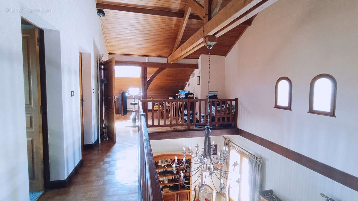 Maison à ANTONNE-ET-TRIGONANT