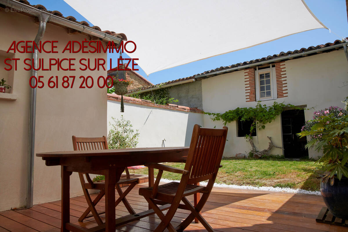 Maison à SAINT-SULPICE-SUR-LEZE