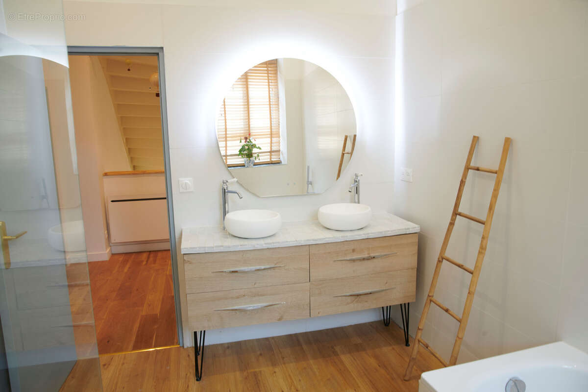 Maison à SAINT-SULPICE-SUR-LEZE