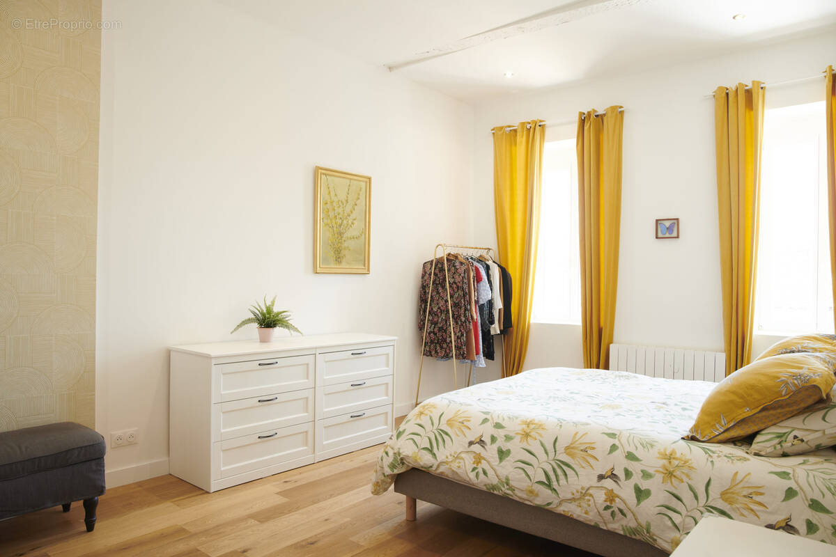 Maison à SAINT-SULPICE-SUR-LEZE