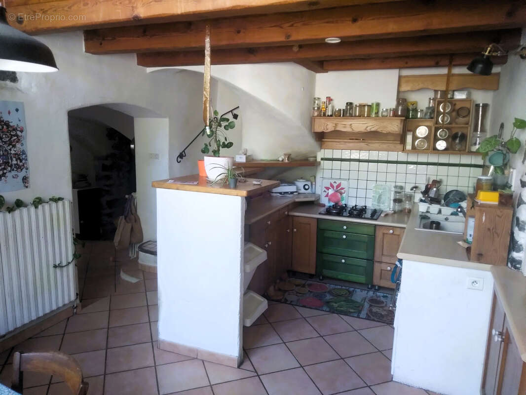 Maison à SAINT-MARTIN-DE-VALGALGUES