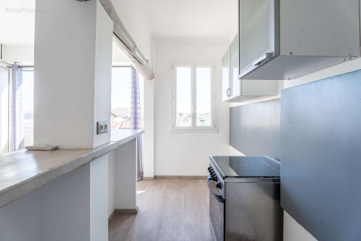 Appartement à MARSEILLE-14E