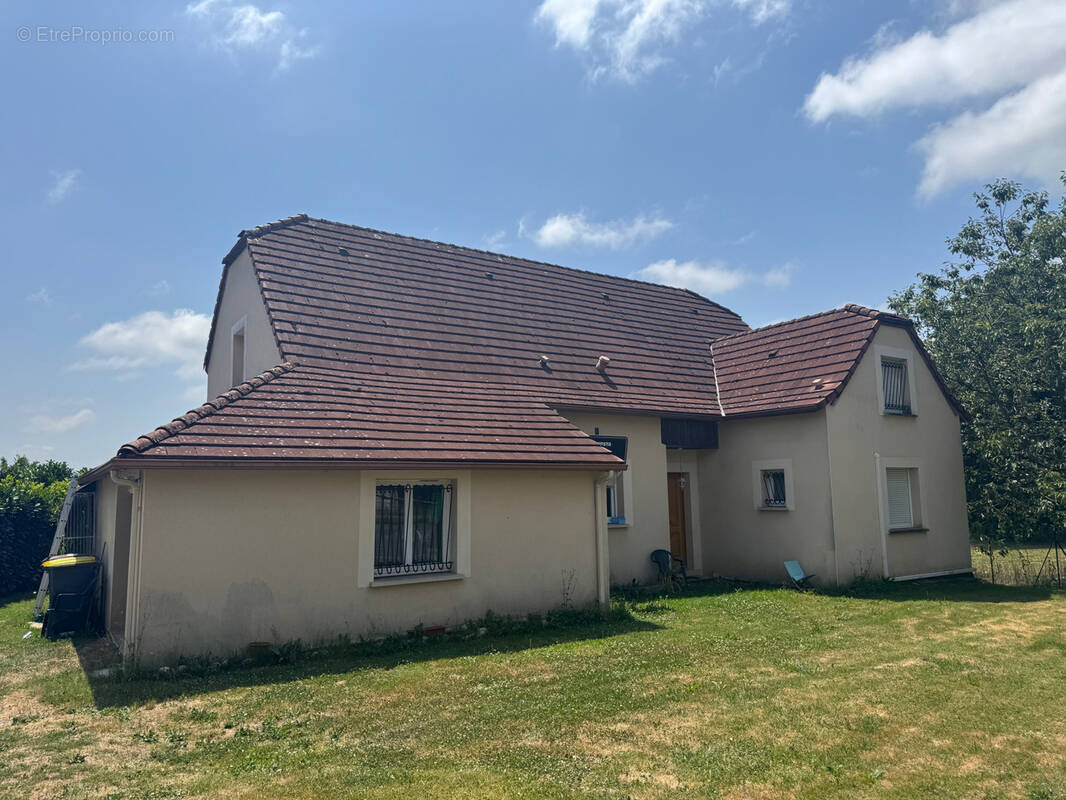 Maison à SAINTE-FEREOLE