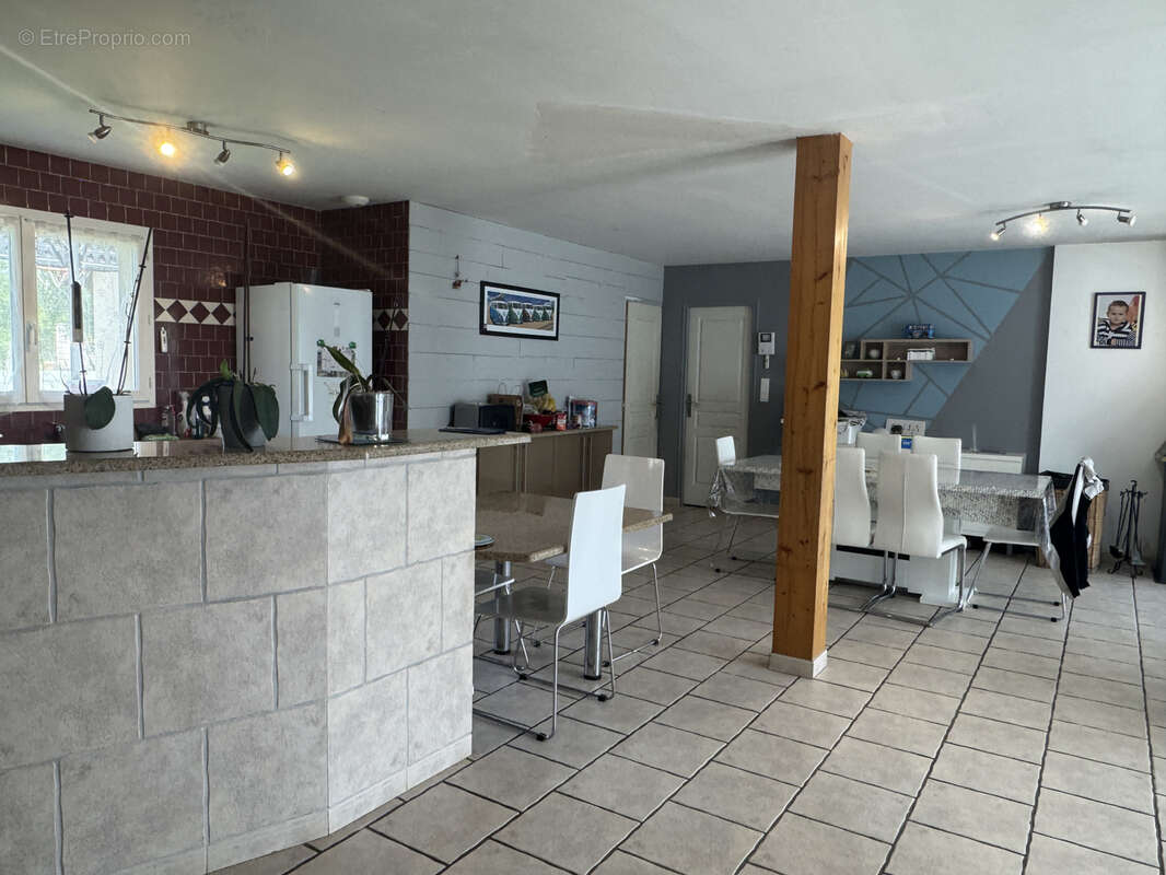 Maison à SAINTE-FEREOLE