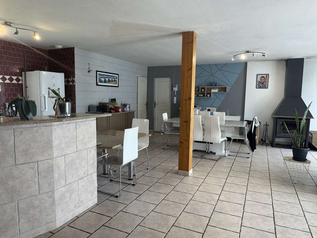 Maison à SAINTE-FEREOLE