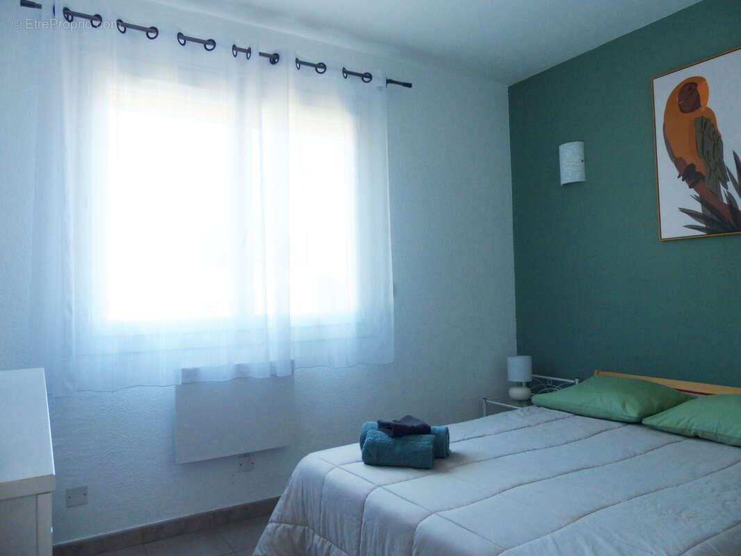 Appartement à LAMALOU-LES-BAINS