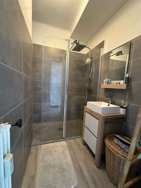 Appartement à ROQUEBRUNE-CAP-MARTIN