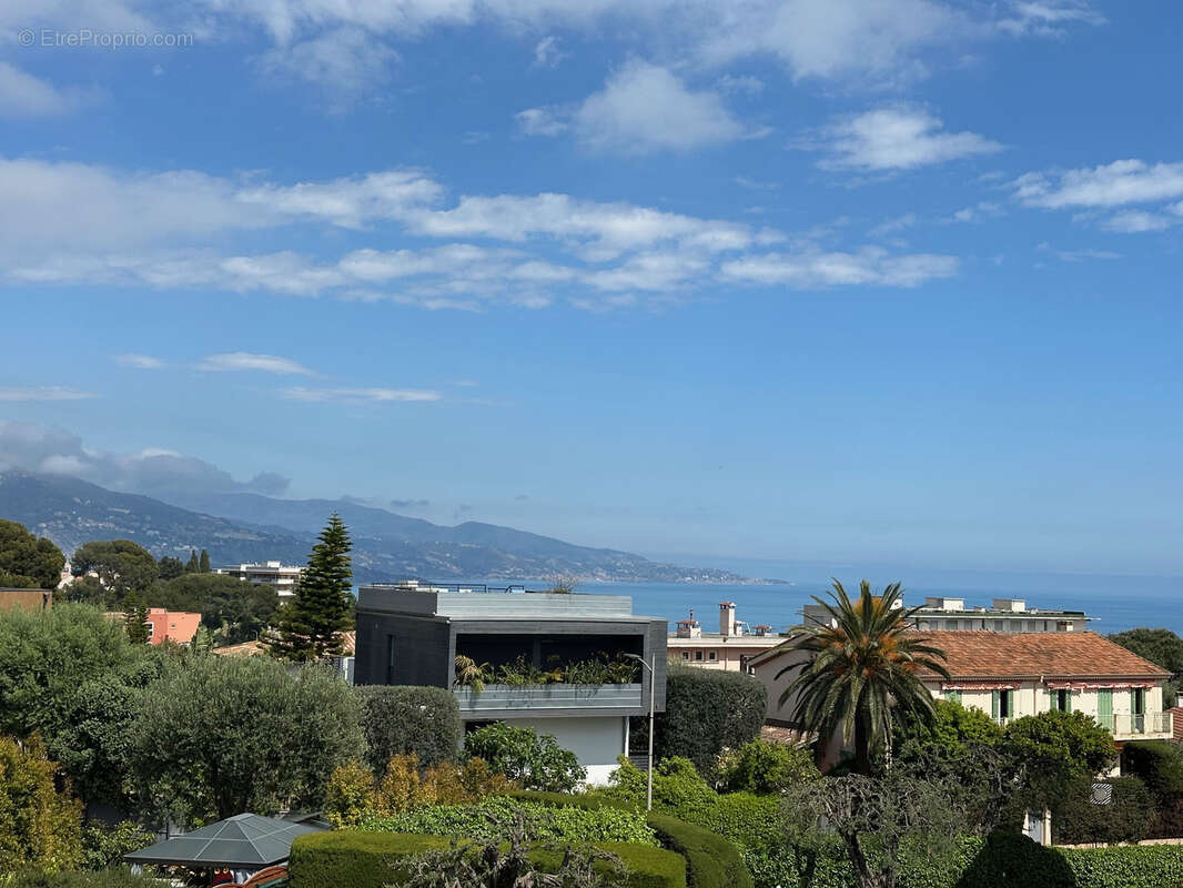 Appartement à ROQUEBRUNE-CAP-MARTIN