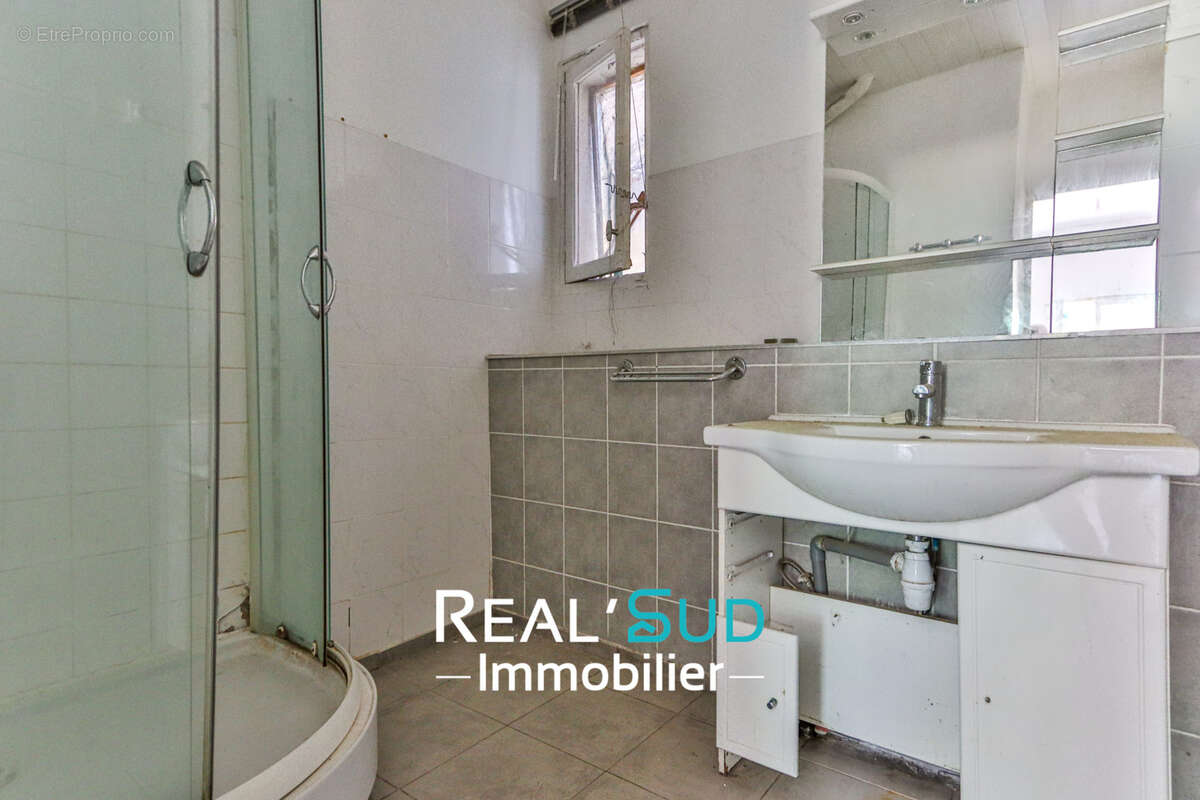 Maison à MARSEILLE-9E