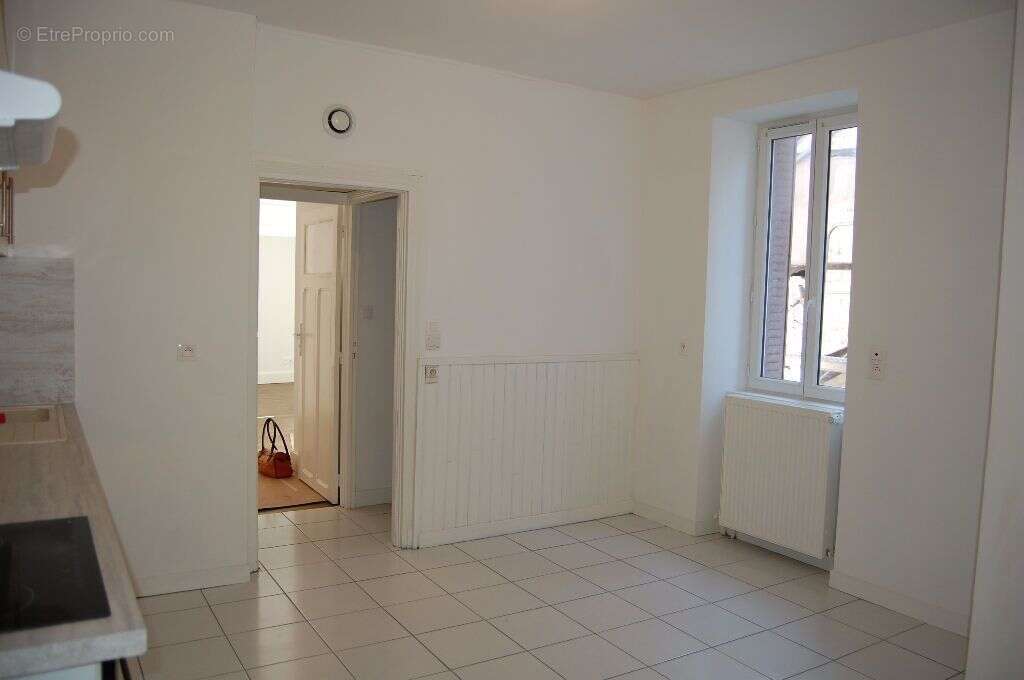 Appartement à SAINT-SATUR