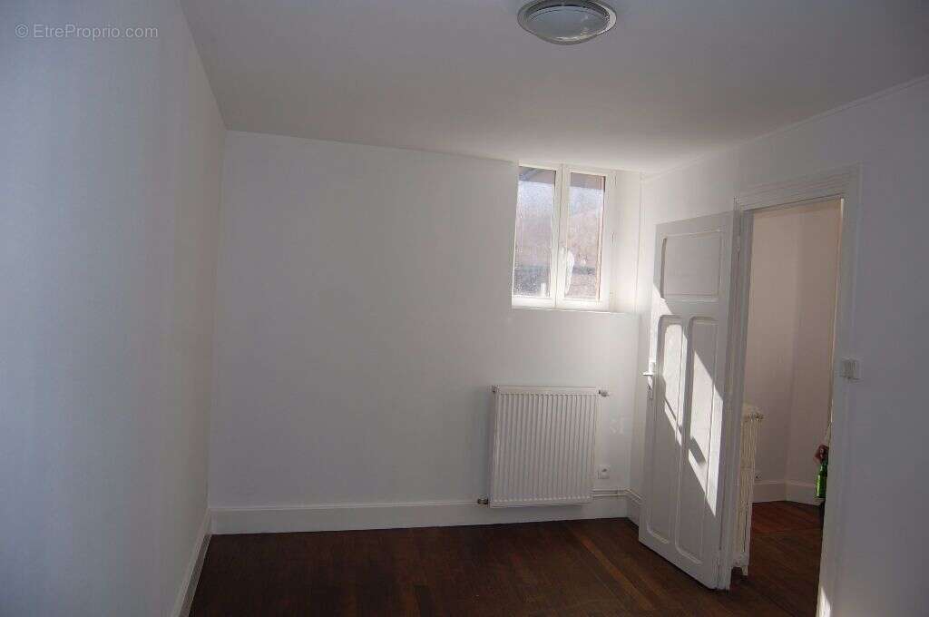 Appartement à SAINT-SATUR