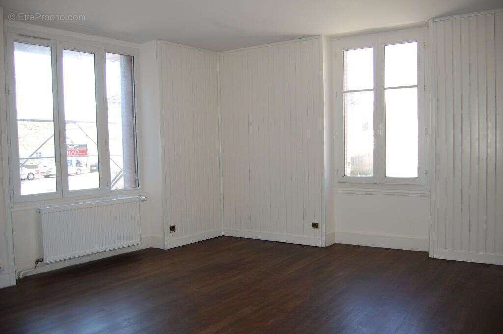 Appartement à SAINT-SATUR