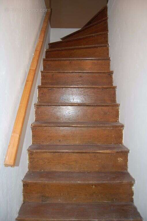 Appartement à SAINT-SATUR