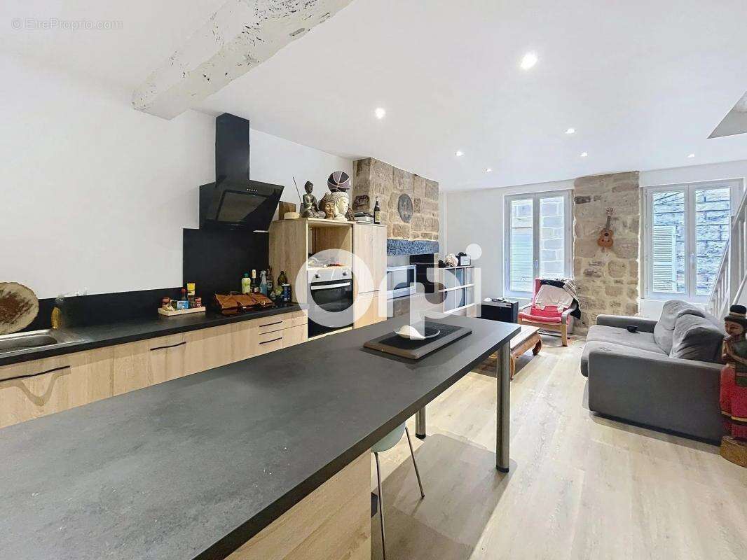 Appartement à BRIVE-LA-GAILLARDE