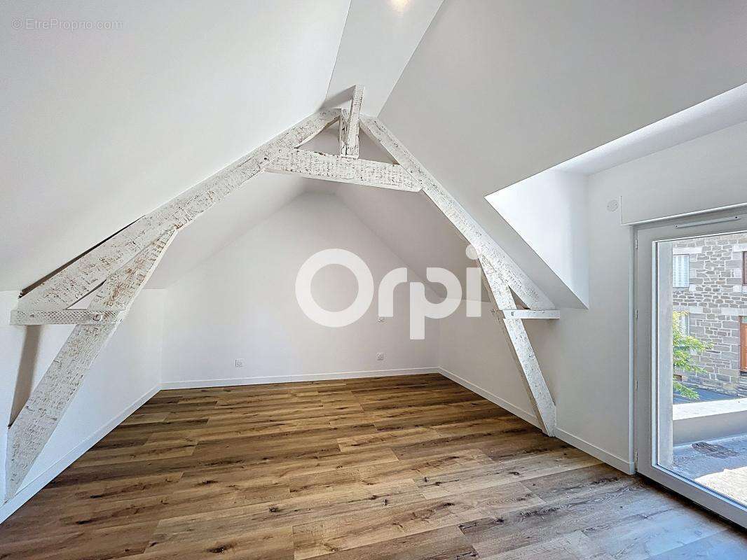 Maison à BRIVE-LA-GAILLARDE