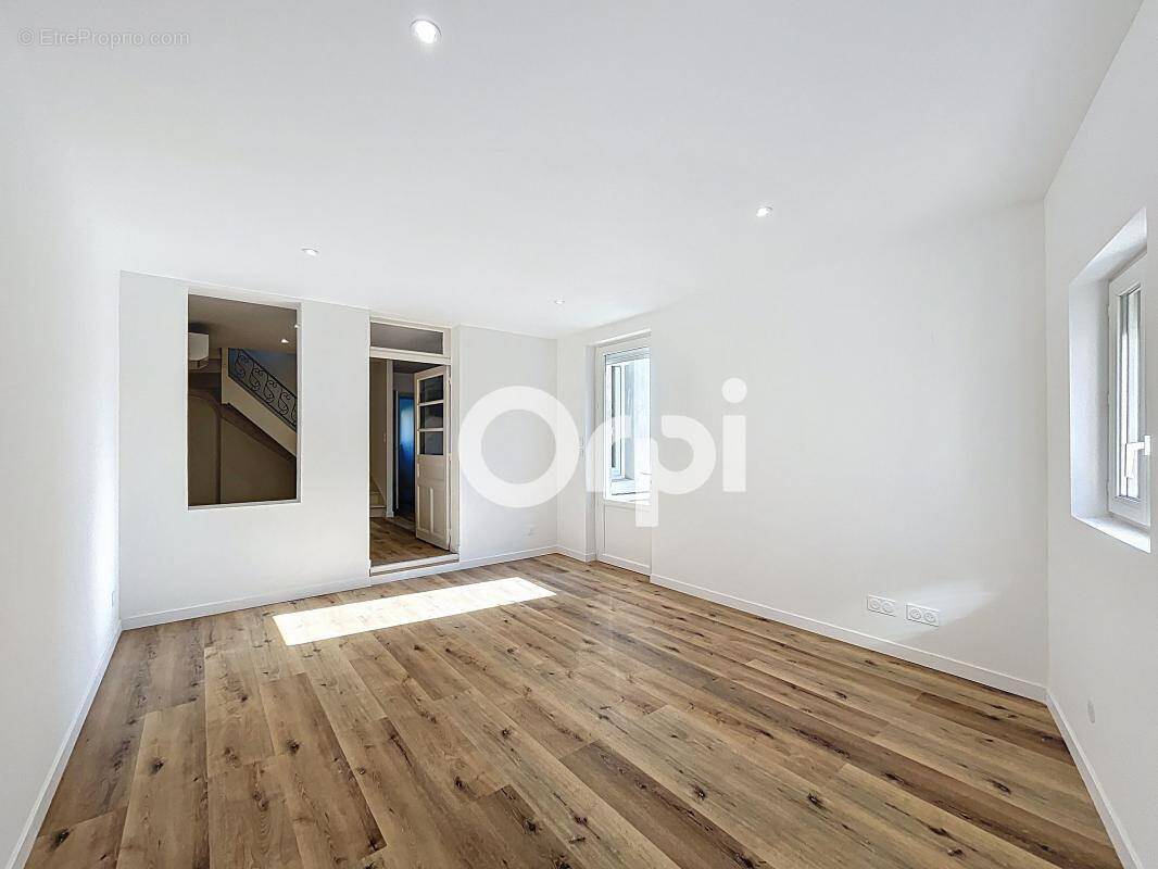 Maison à BRIVE-LA-GAILLARDE