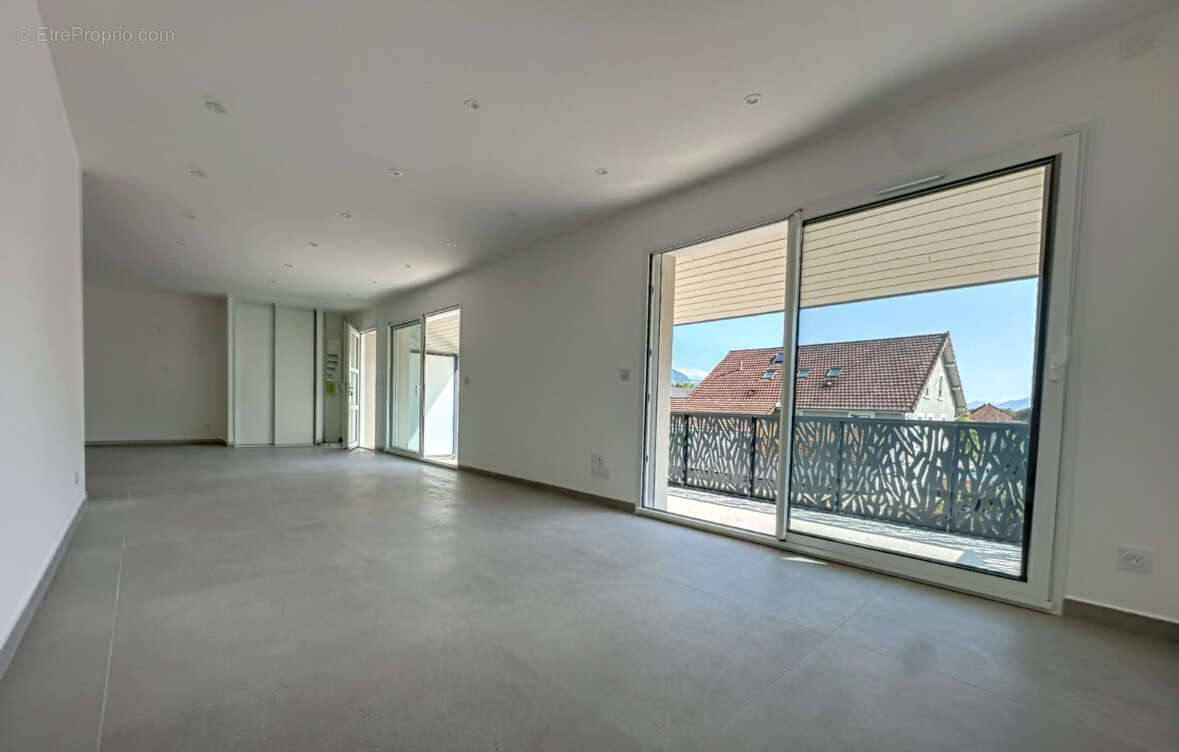 Appartement à AIX-LES-BAINS