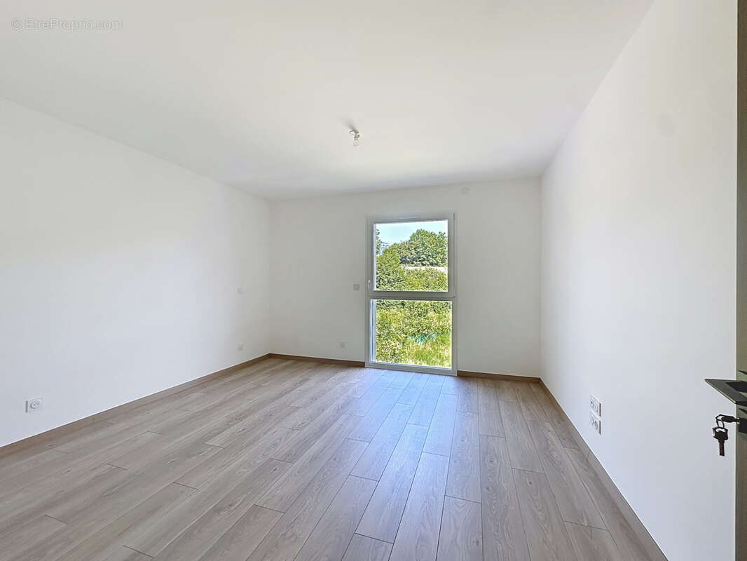 Appartement à AIX-LES-BAINS