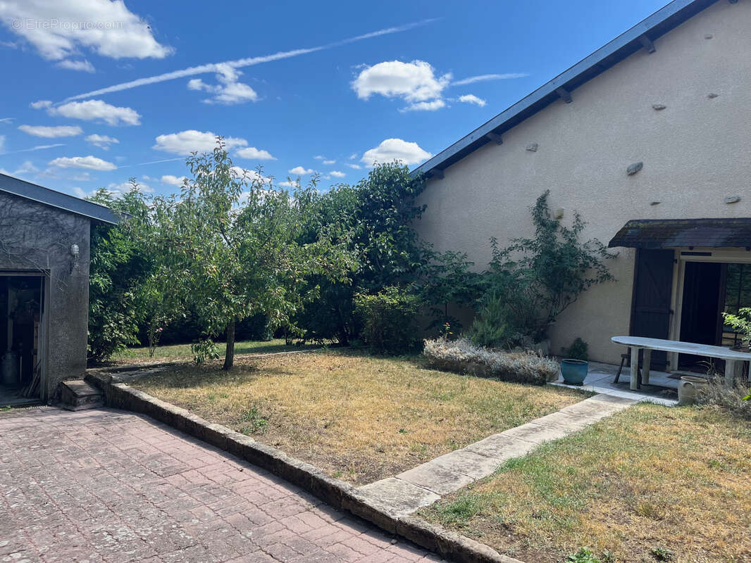 Maison à MORIZECOURT