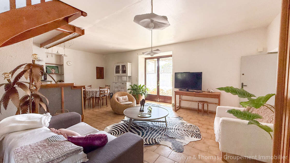 Maison à GOUDARGUES