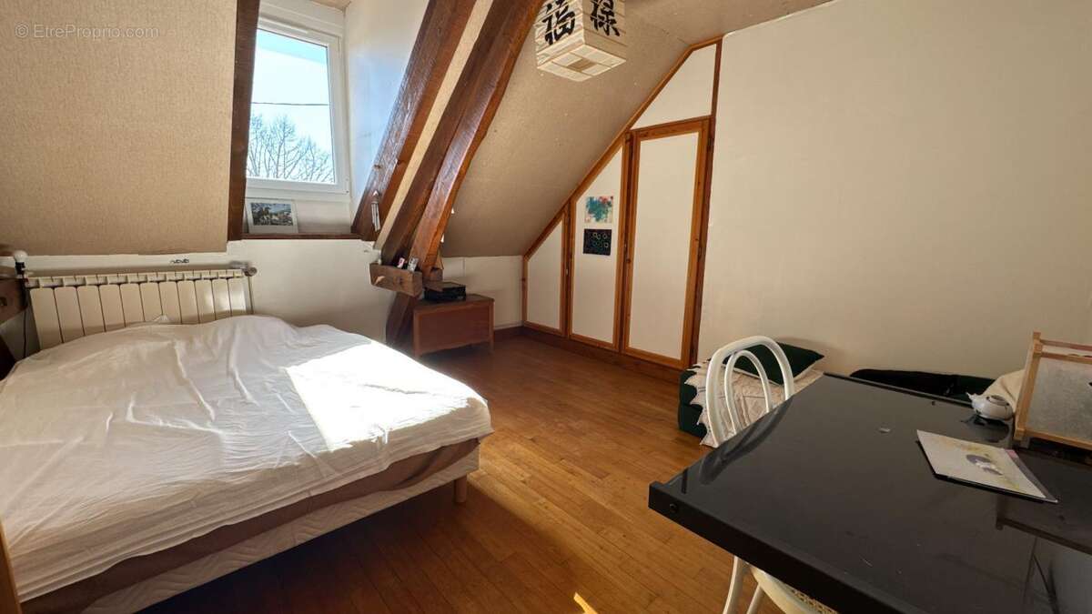 Maison à LIMOGNE-EN-QUERCY