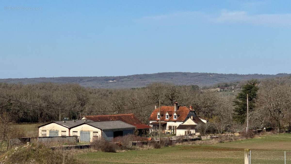 Maison à LIMOGNE-EN-QUERCY
