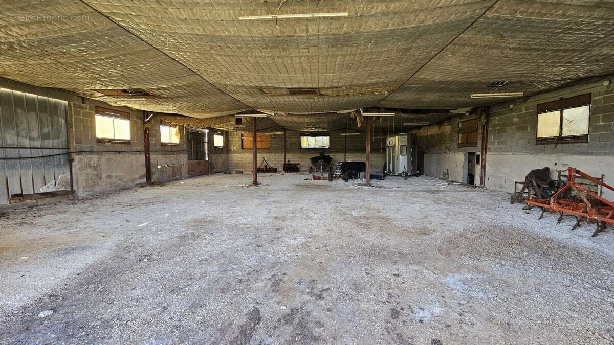 Maison à LIMOGNE-EN-QUERCY