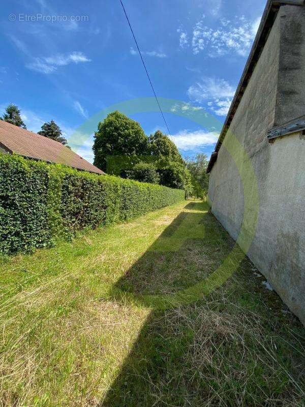 Terrain à LONGECHENAL