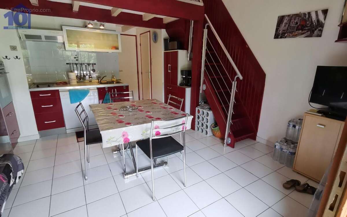 Maison à VALRAS-PLAGE